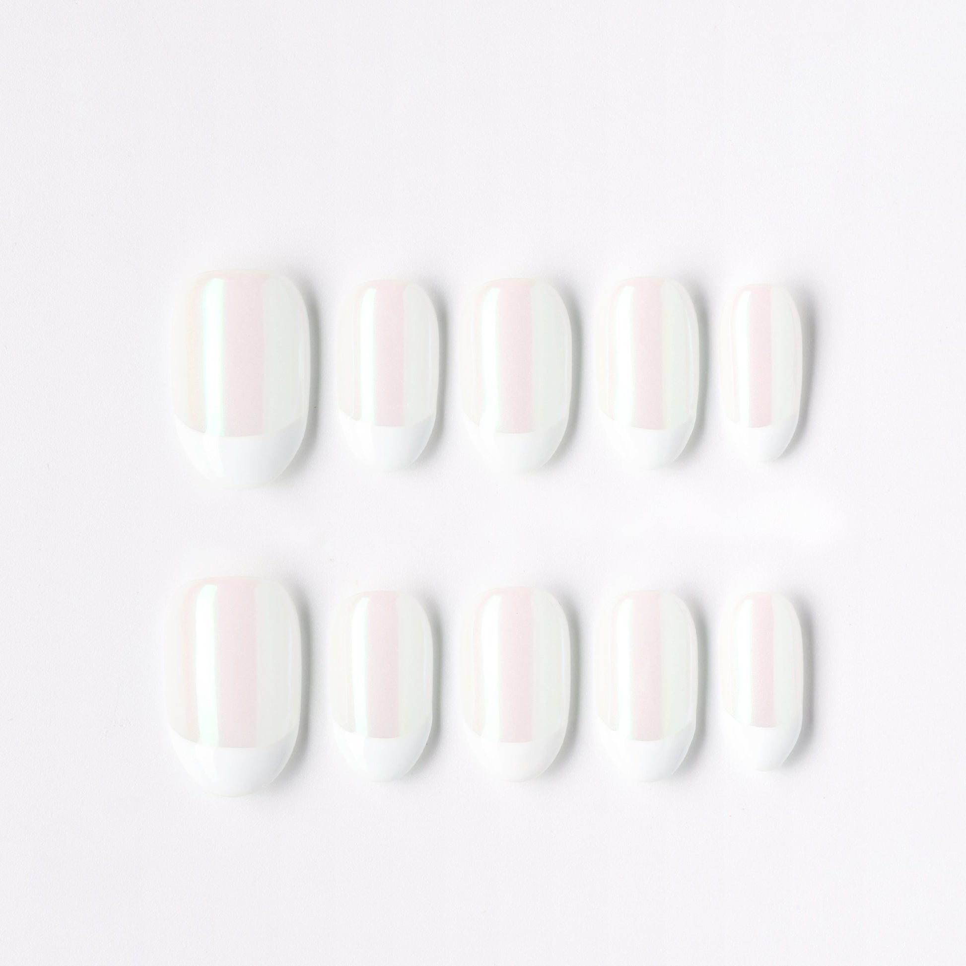 Frost Glow press-on nails – frosted shimmer glow short oval full set