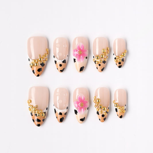 Spotted Garden press-on nails – spotted floral garden almond full set