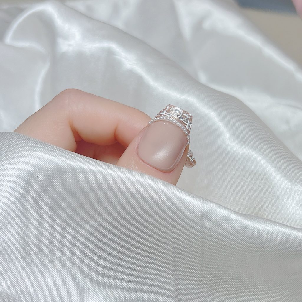 E10 Fresh Press-On Nails