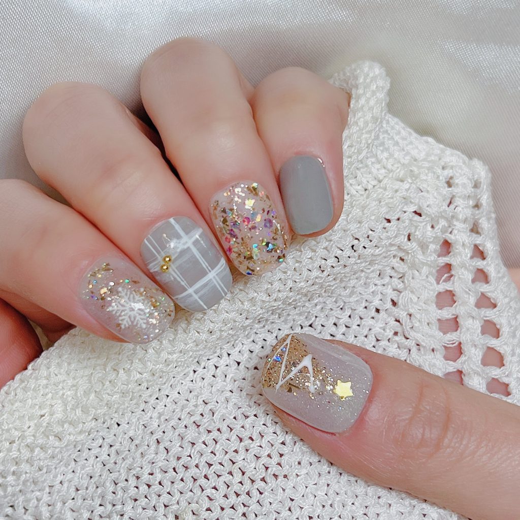 O48 SALE Press-On Nails
