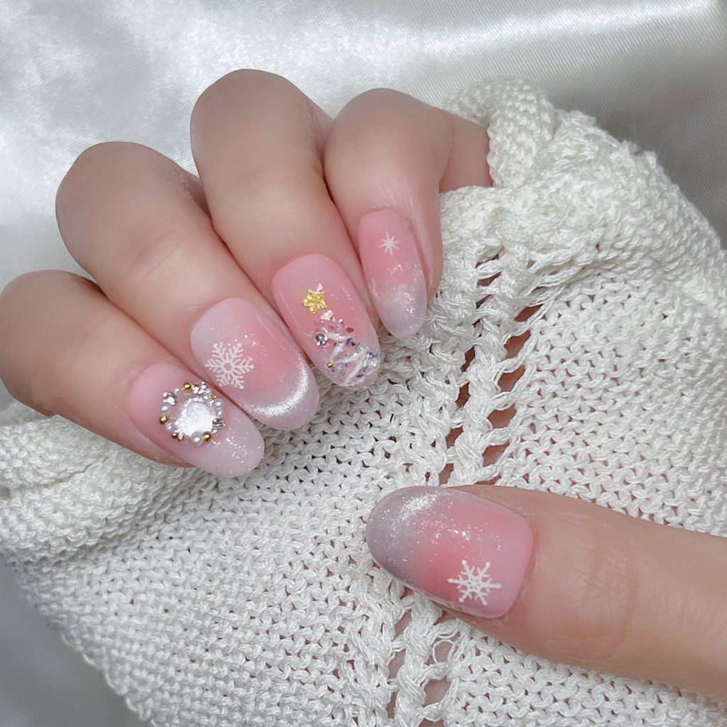 C22 Christmas Press-On Nails